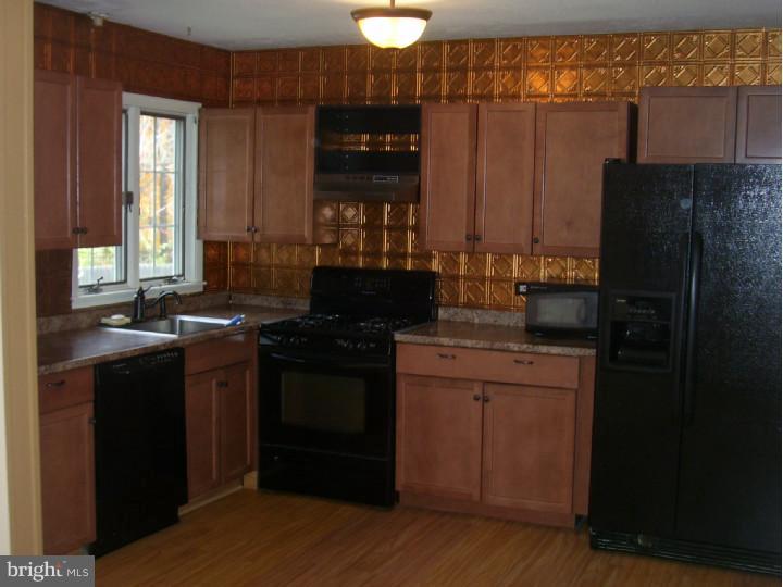 3 Sherbrooke Road Ewing, NJ 08638 - Photo 2 of 10