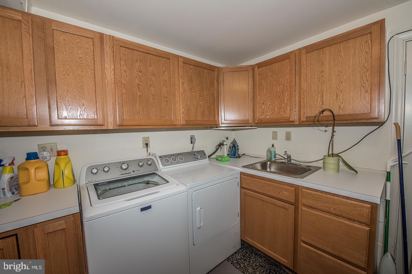 430 Pelham Road Cherry Hill, NJ 08034 - Photo 27 of 30 Laundry with kitchenette- perfect for in laws