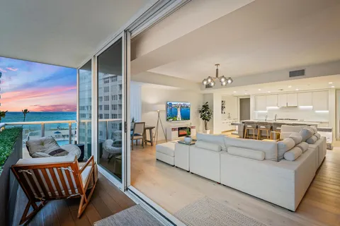 $2,200,000 | 3550 South Ocean Boulevard, Unit 3D, South Palm Beach, FL 33480