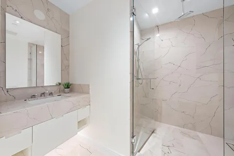 $2,200,000 | 3550 South Ocean Boulevard, Unit 3D, South Palm Beach, FL 33480