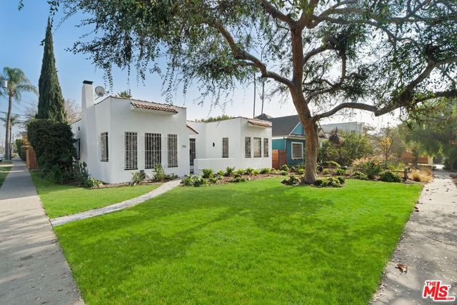 $4,795 | 750 North Spaulding Avenue, Los Angeles, CA 90046