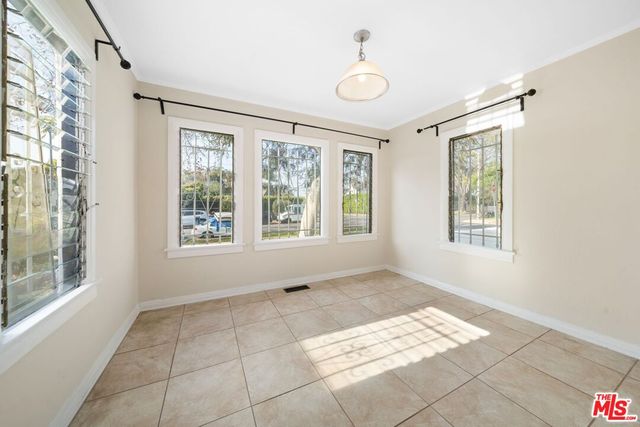 $4,795 | 750 North Spaulding Avenue, Los Angeles, CA 90046