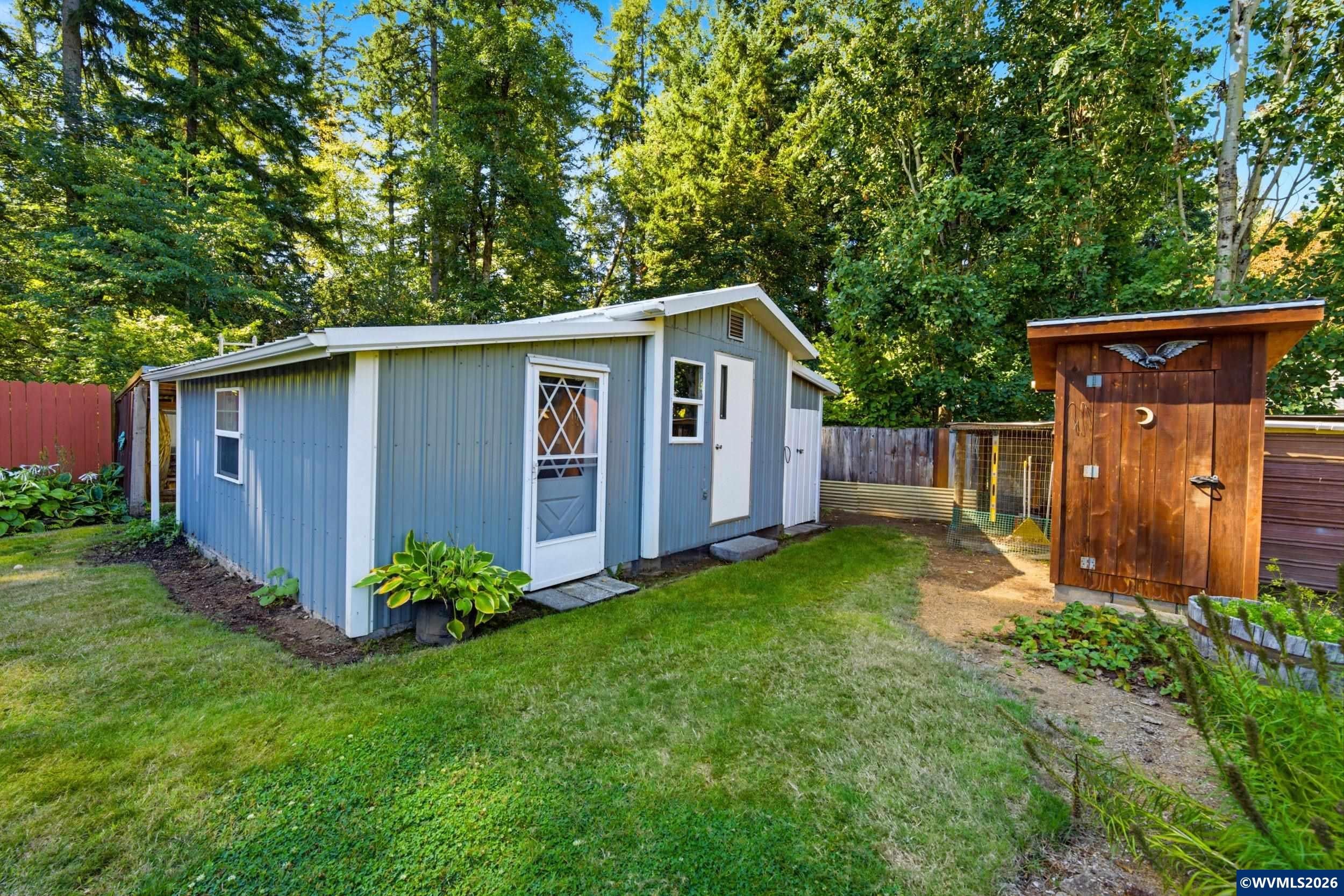 45890 River Loop Lyons, OR 97358 - Photo 17 of 45 Gallery Image 17