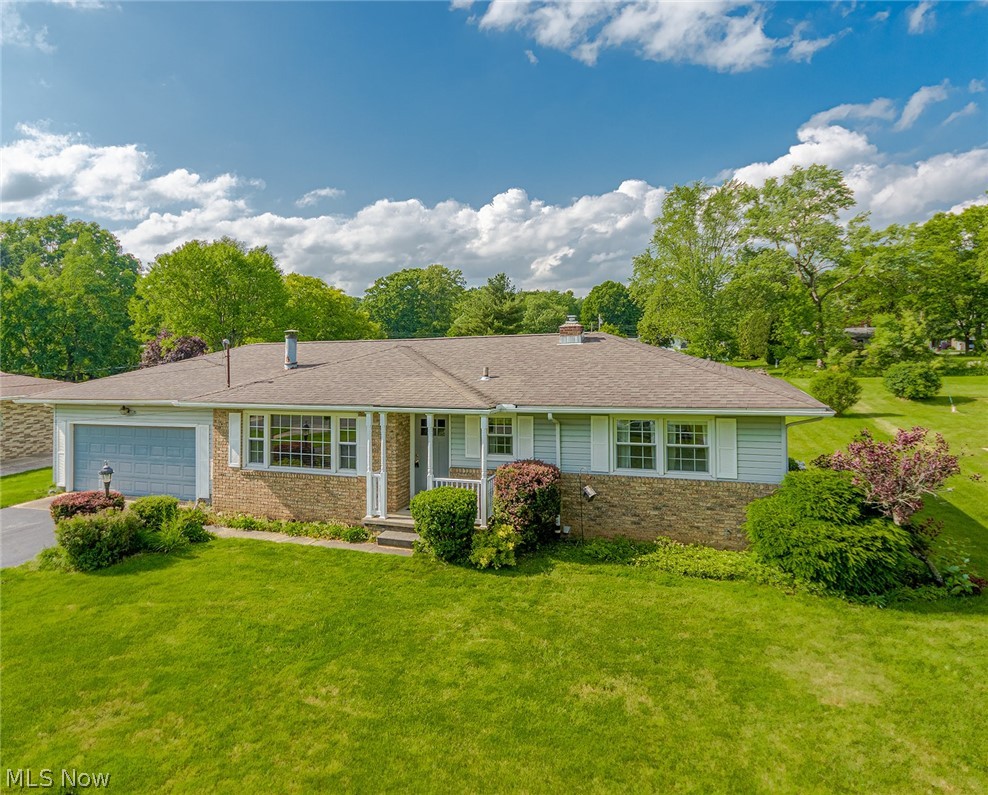 3331 Boyne Road Barberton, OH 44203 - Photo 1 of 22 3 bedroom, 1 1/2 bathroom ranch with a 2 car attached garage in Copley has been impeccably maintained and offers comfort and functionality.