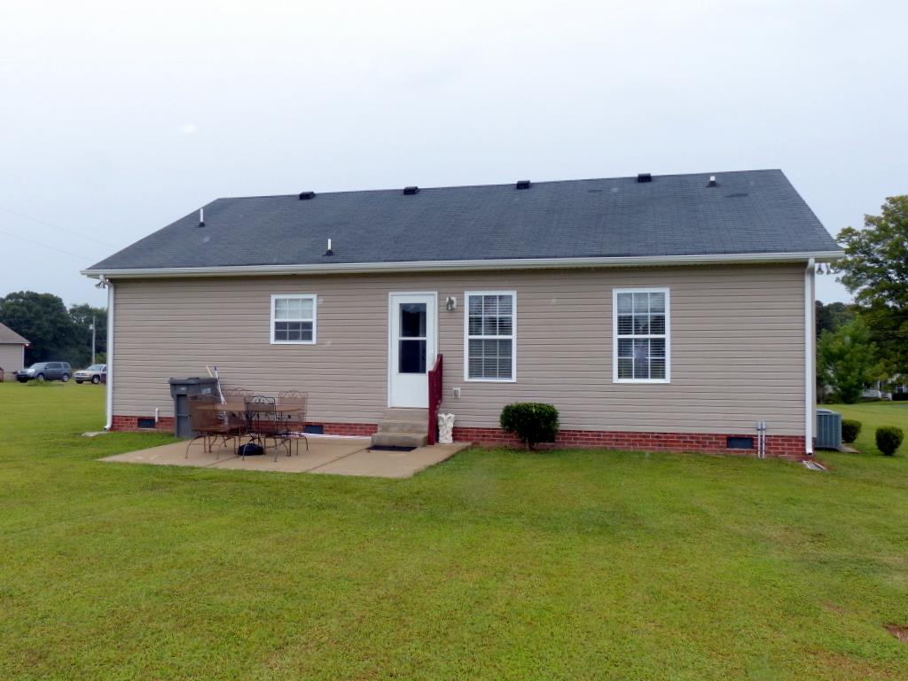 336 Blackey Bandy Road Bethpage, TN 37022 - Photo 2 of 16 Gallery Image 2