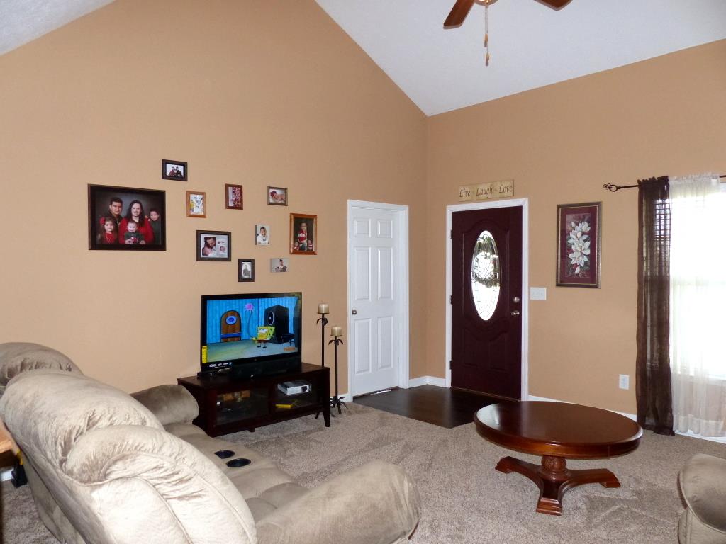 336 Blackey Bandy Road Bethpage, TN 37022 - Photo 6 of 16 Gallery Image 6