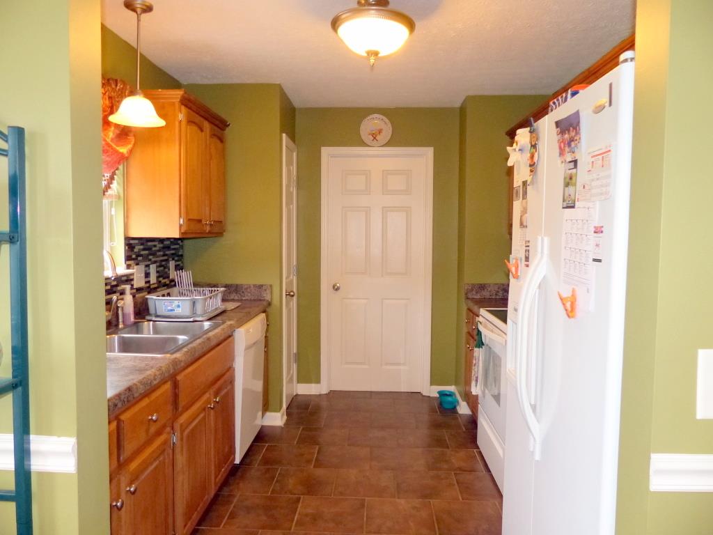 336 Blackey Bandy Road Bethpage, TN 37022 - Photo 10 of 16 Gallery Image 10