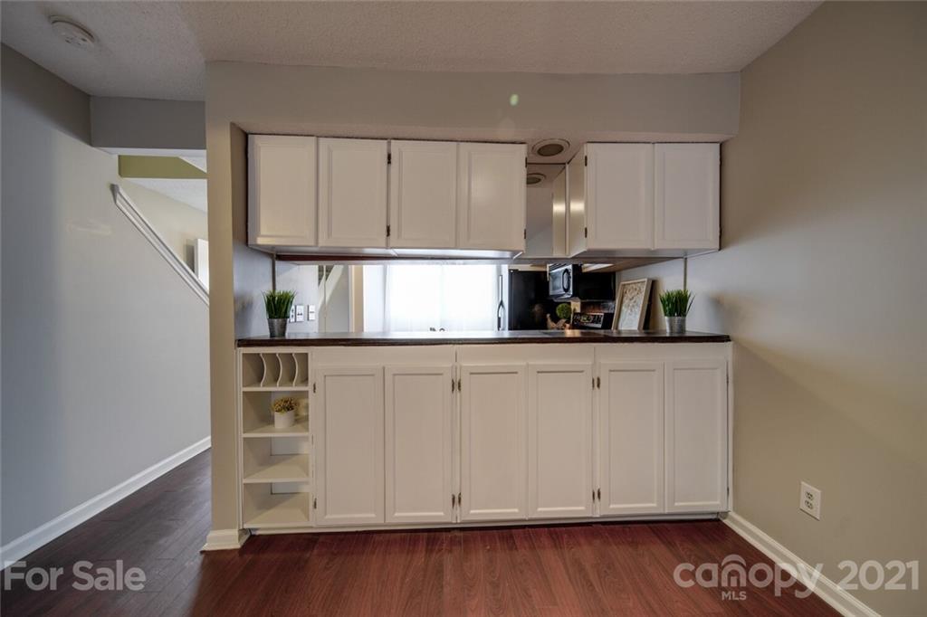 11037 Carmel Crossing Road Charlotte, NC 28226 - Photo 14 of 30