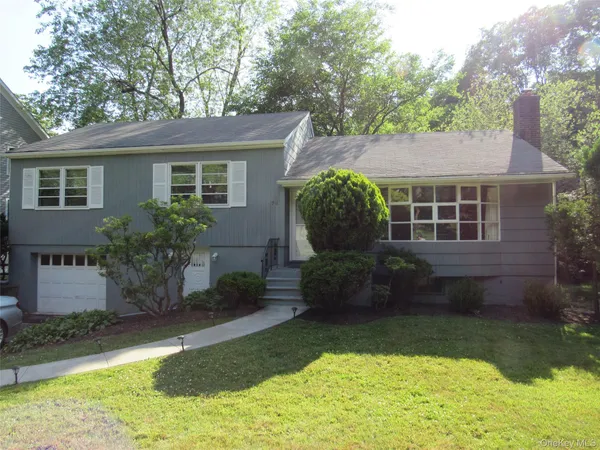 $1,500,000 | 75 North Street, Rye, NY 10580