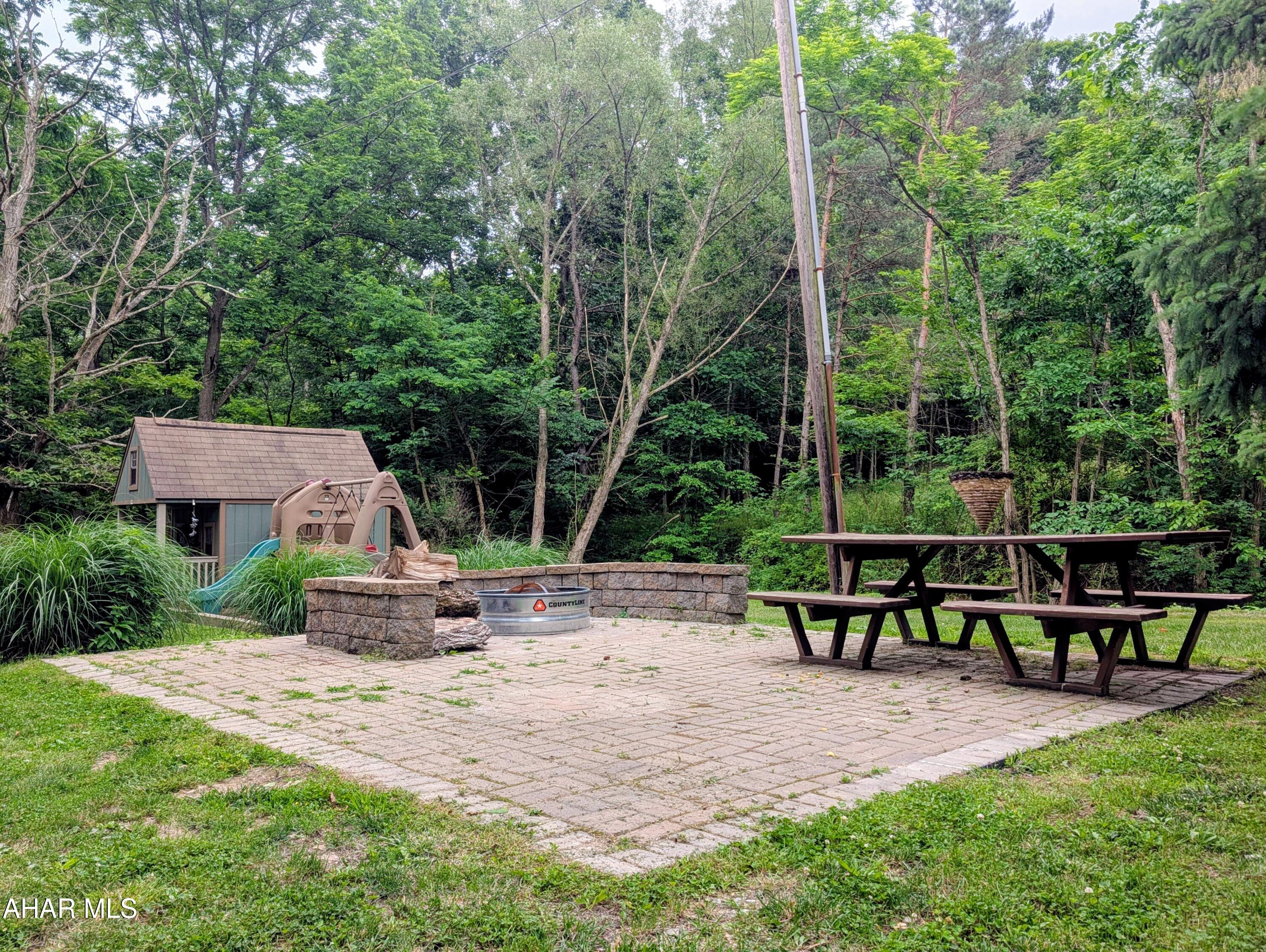 587 Point Road Bedford, PA 15522 - Photo 11 of 92