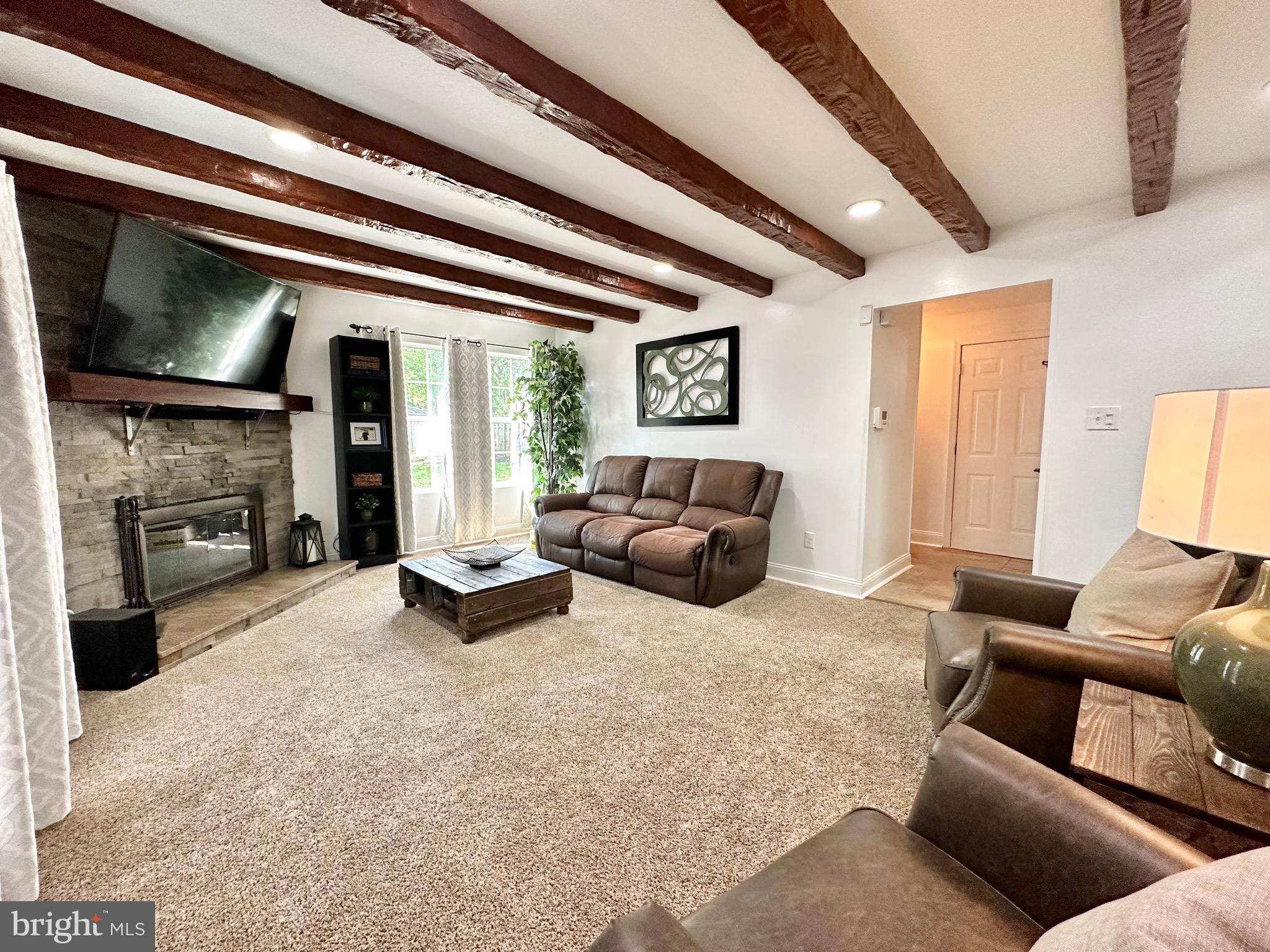 15764 Beau Ridge Drive Woodbridge, VA 22193 - Photo 9 of 36