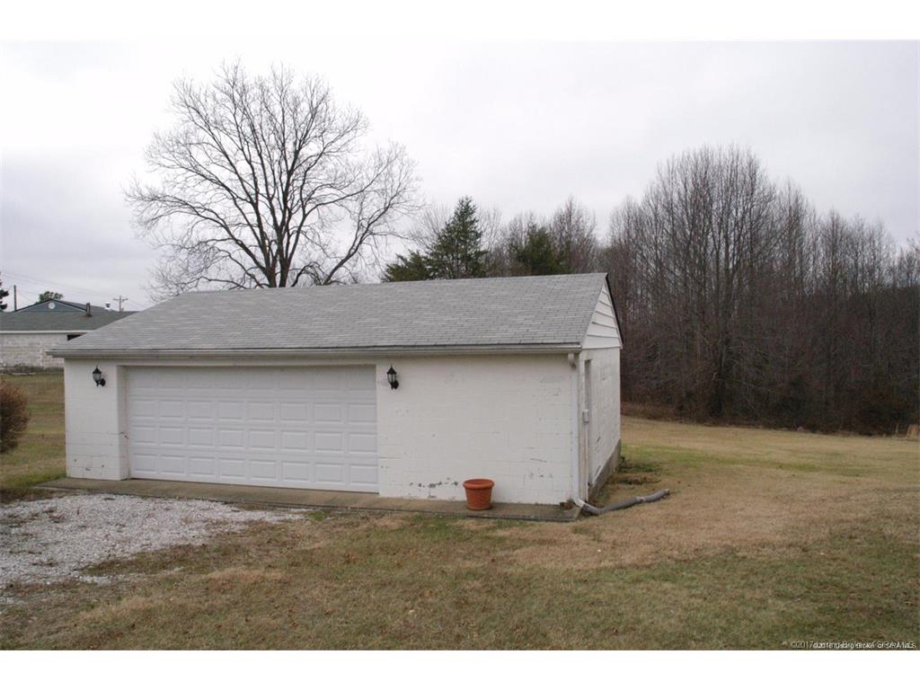 5968 West Luther Road Floyds Knobs, IN 47119 - Photo 22 of 28