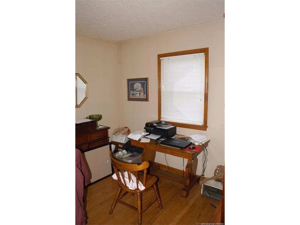 5968 West Luther Road Floyds Knobs, IN 47119 - Photo 8 of 28