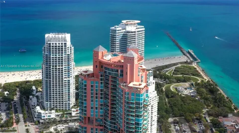 $29,999,999 | 300 South Pointe Drive, Unit PH5, Miami Beach, FL 33139