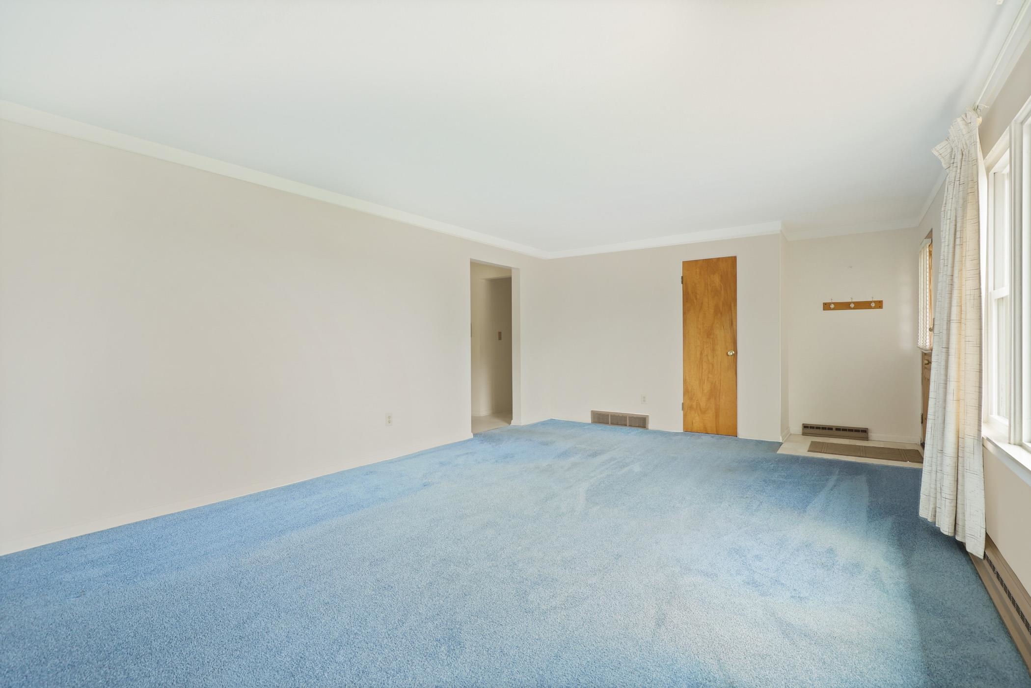 1018 South Huron Road Kawkawlin, MI 48631 - Photo 14 of 41 Gallery Image 14