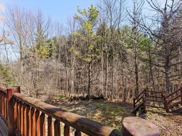 $525,000 | 1605 Gjerpen Lane, Cato, WI 54220