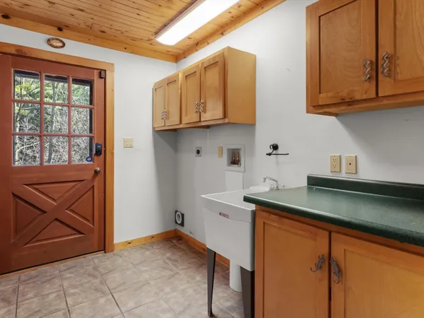 $525,000 | 1605 Gjerpen Lane, Cato, WI 54220