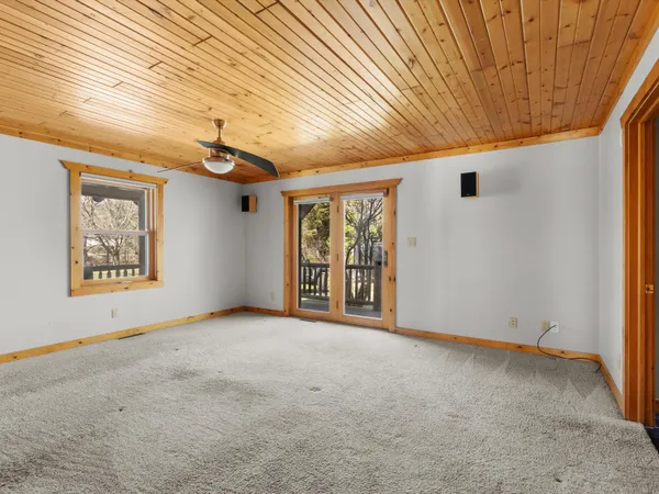 $525,000 | 1605 Gjerpen Lane, Cato, WI 54220