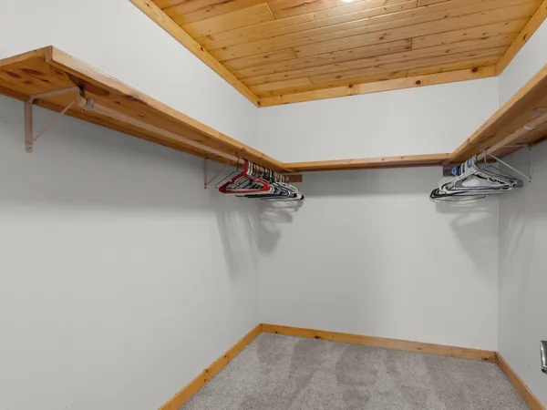 $525,000 | 1605 Gjerpen Lane, Cato, WI 54220