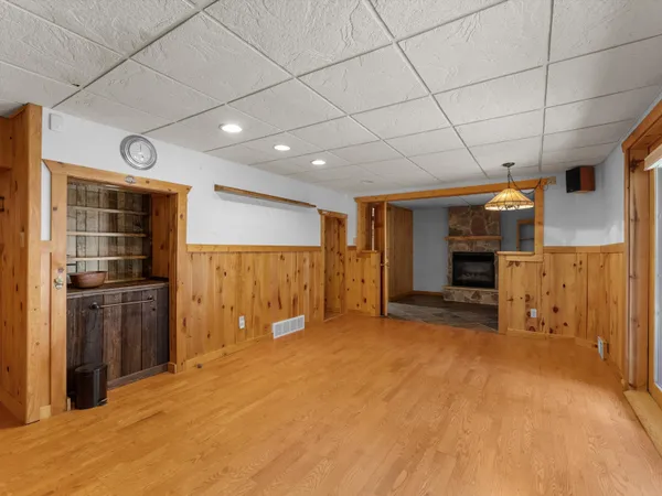 $525,000 | 1605 Gjerpen Lane, Cato, WI 54220