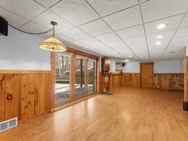 $525,000 | 1605 Gjerpen Lane, Cato, WI 54220