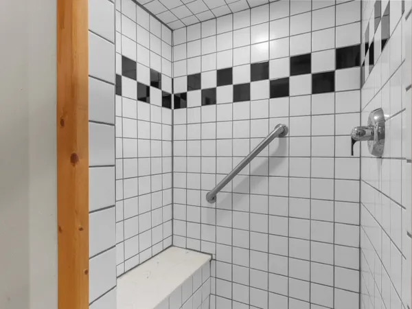 $525,000 | 1605 Gjerpen Lane, Cato, WI 54220