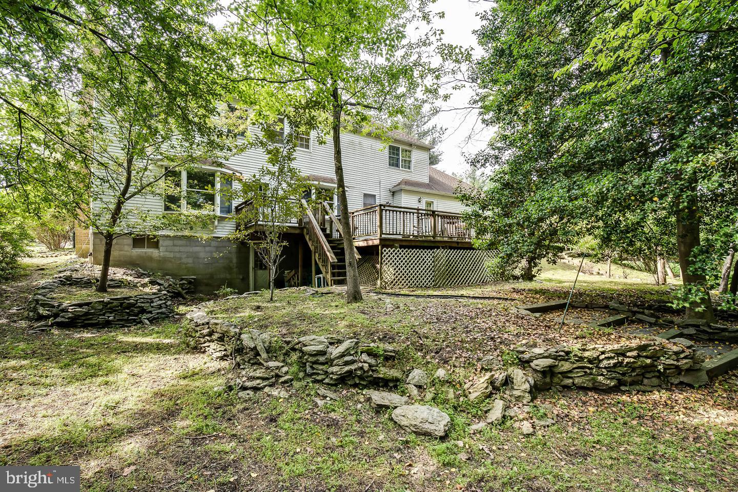 1739 Melmar Road Huntingdon Valley, PA 19006 - Photo 3 of 43