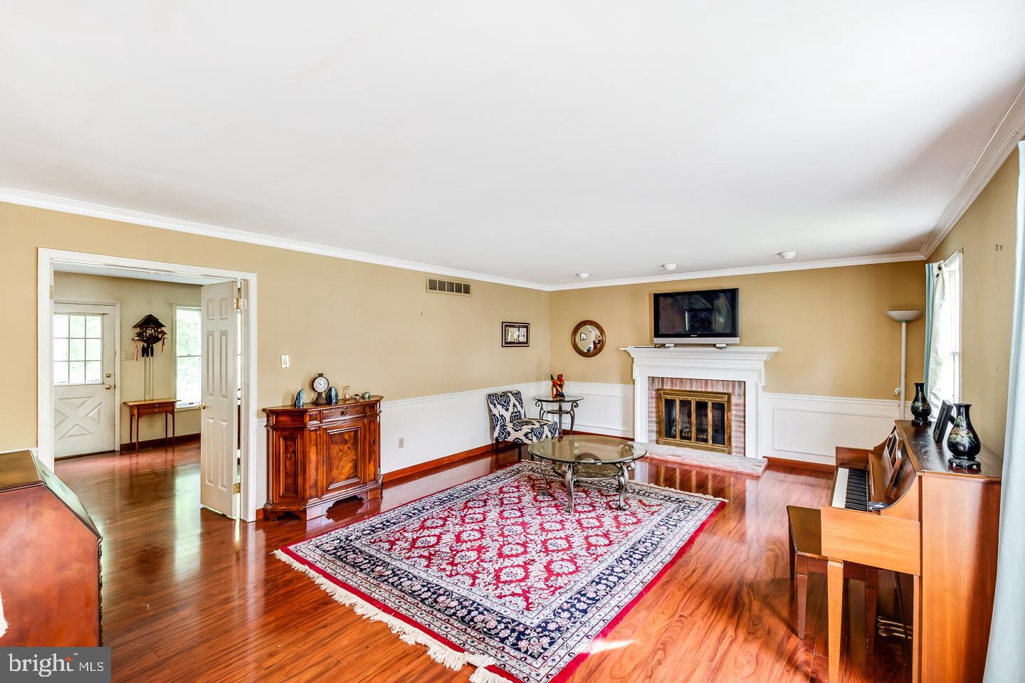 1739 Melmar Road Huntingdon Valley, PA 19006 - Photo 9 of 43