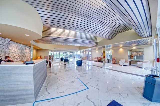 $3,750 | 9273 Collins Avenue, Unit 607, Surfside, FL 33154