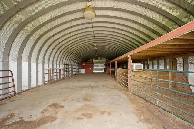 $2,500,000 | 103 County Road 103, Giddings, TX 78942