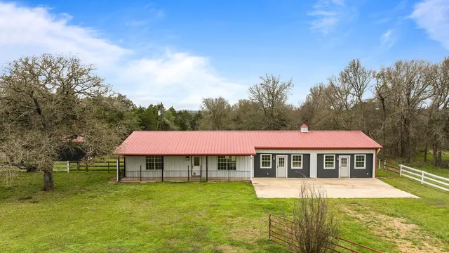 $2,500,000 | 103 County Road 103, Giddings, TX 78942