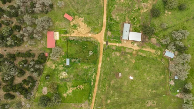 $2,500,000 | 103 County Road 103, Giddings, TX 78942