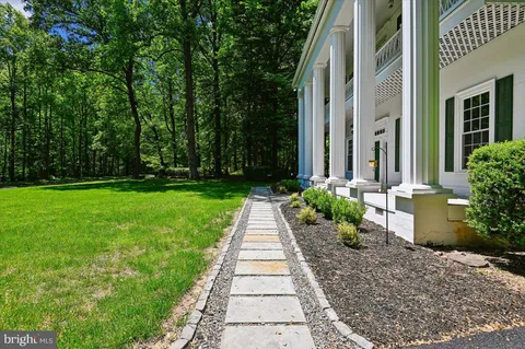 $1,625,000 | 7302 Meadow Wood Way, Clarksville, MD 21029