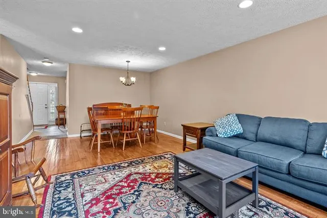 $498,999 | 2226 Orchard Hill Circle, Warrington, PA 18976