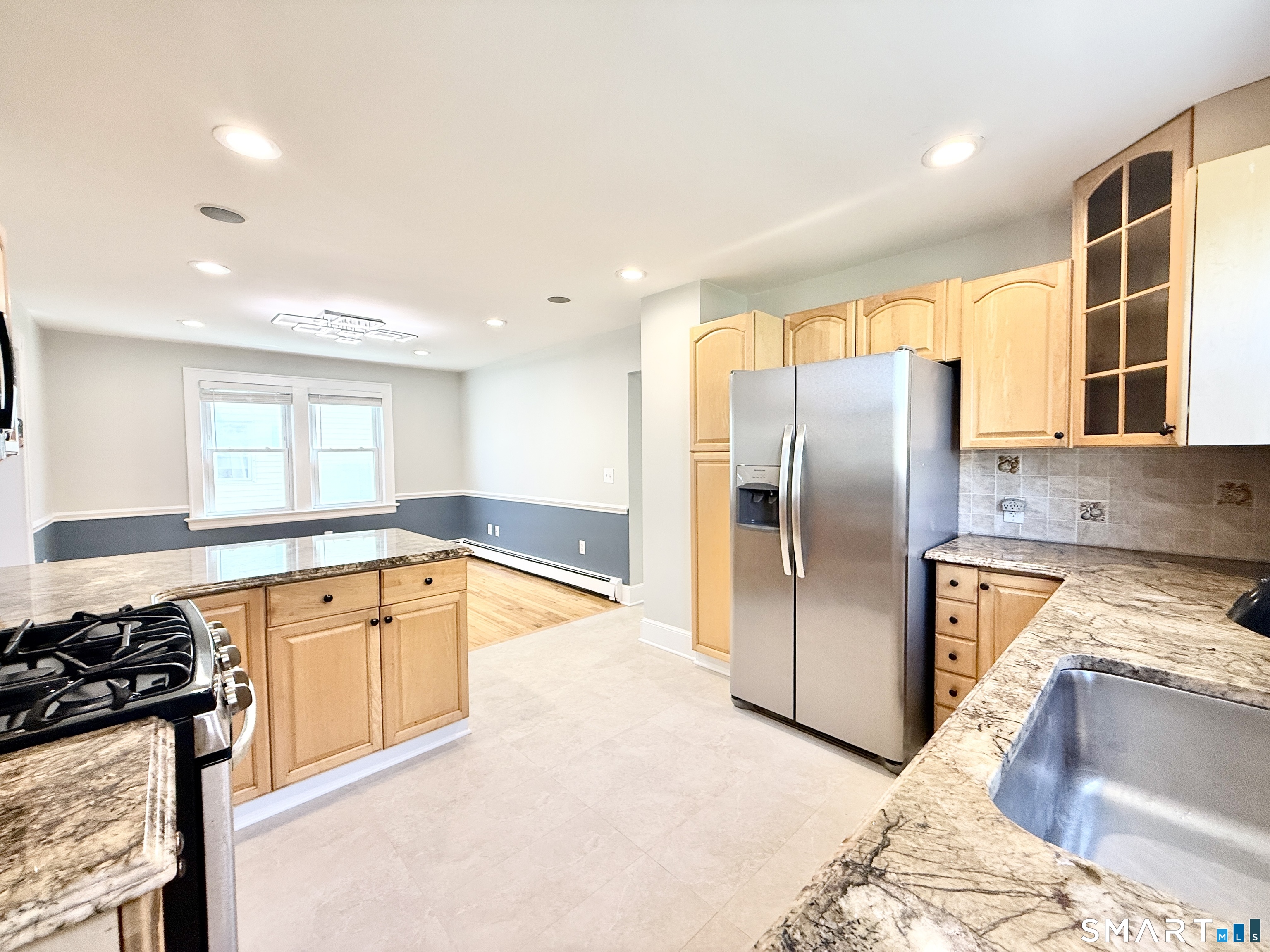 120 Culloden Road Stamford, CT 06902 - Photo 11 of 31