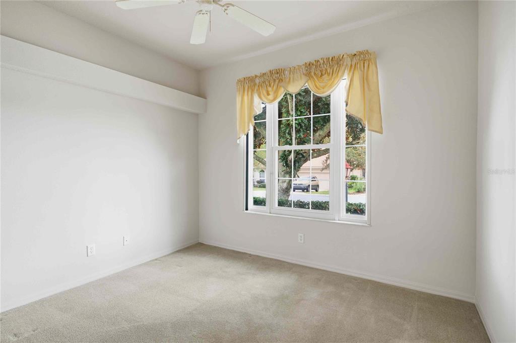 680 West Doerr Path Hernando, FL 34442 - Photo 13 of 48 an empty room with windows