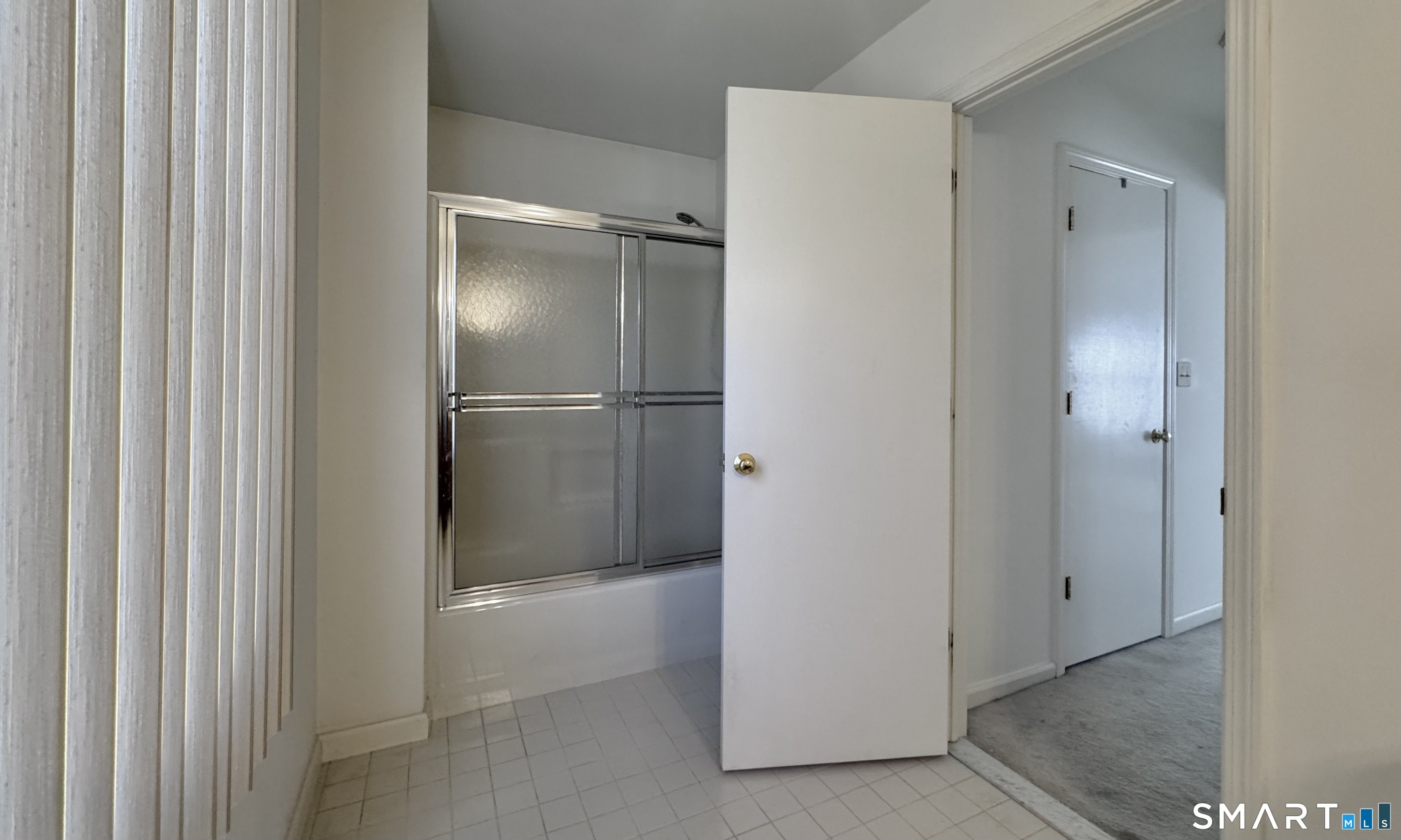 1985 Cutspring Road Stratford, CT 06614 - Photo 24 of 29