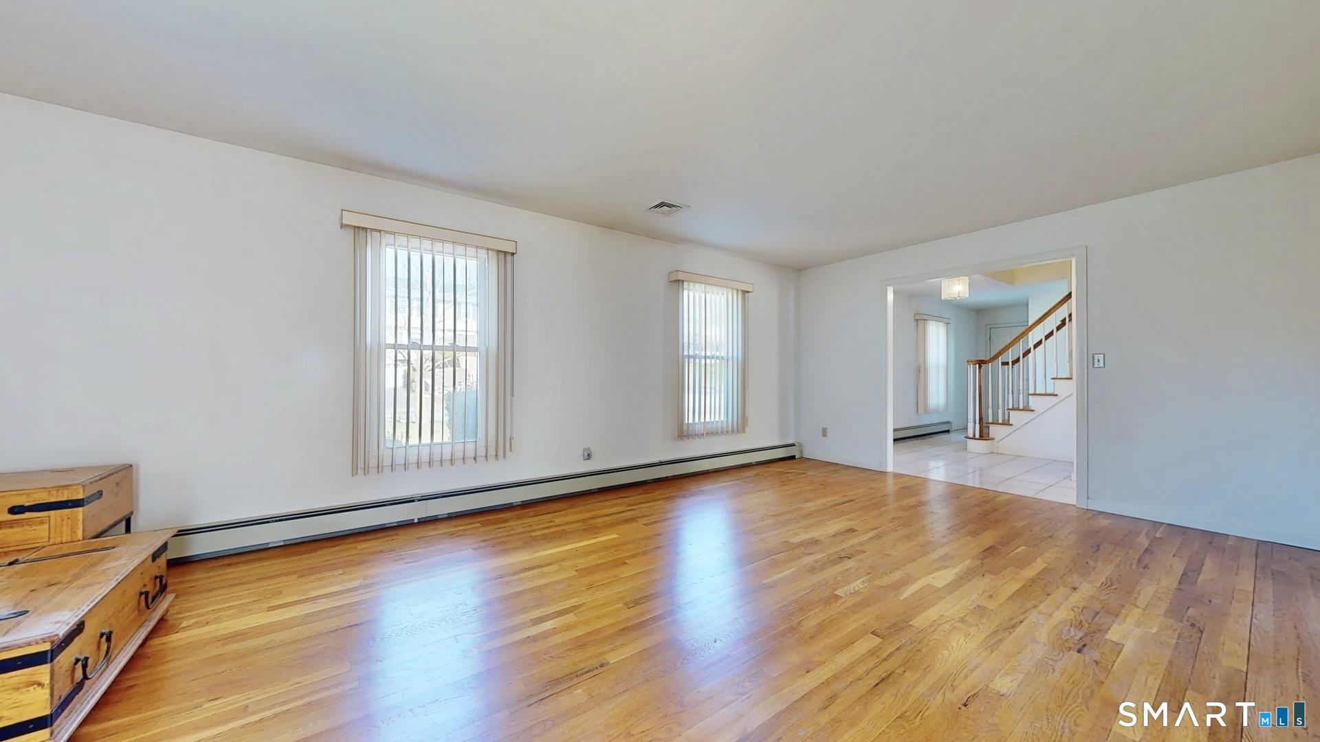 1985 Cutspring Road Stratford, CT 06614 - Photo 4 of 29