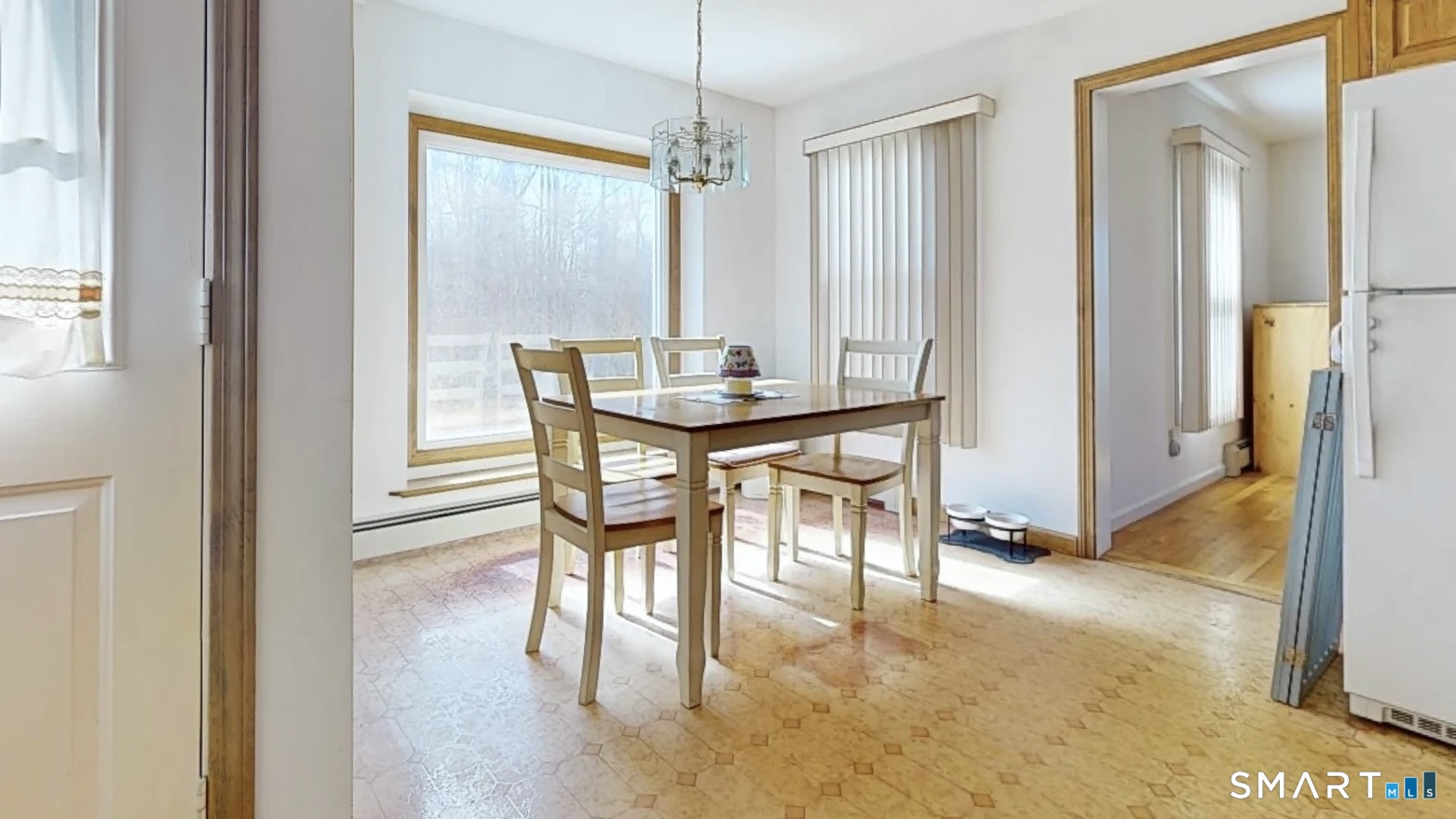 1985 Cutspring Road Stratford, CT 06614 - Photo 6 of 29