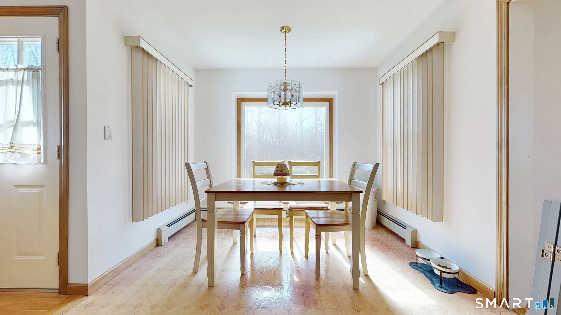 1985 Cutspring Road Stratford, CT 06614 - Photo 7 of 29