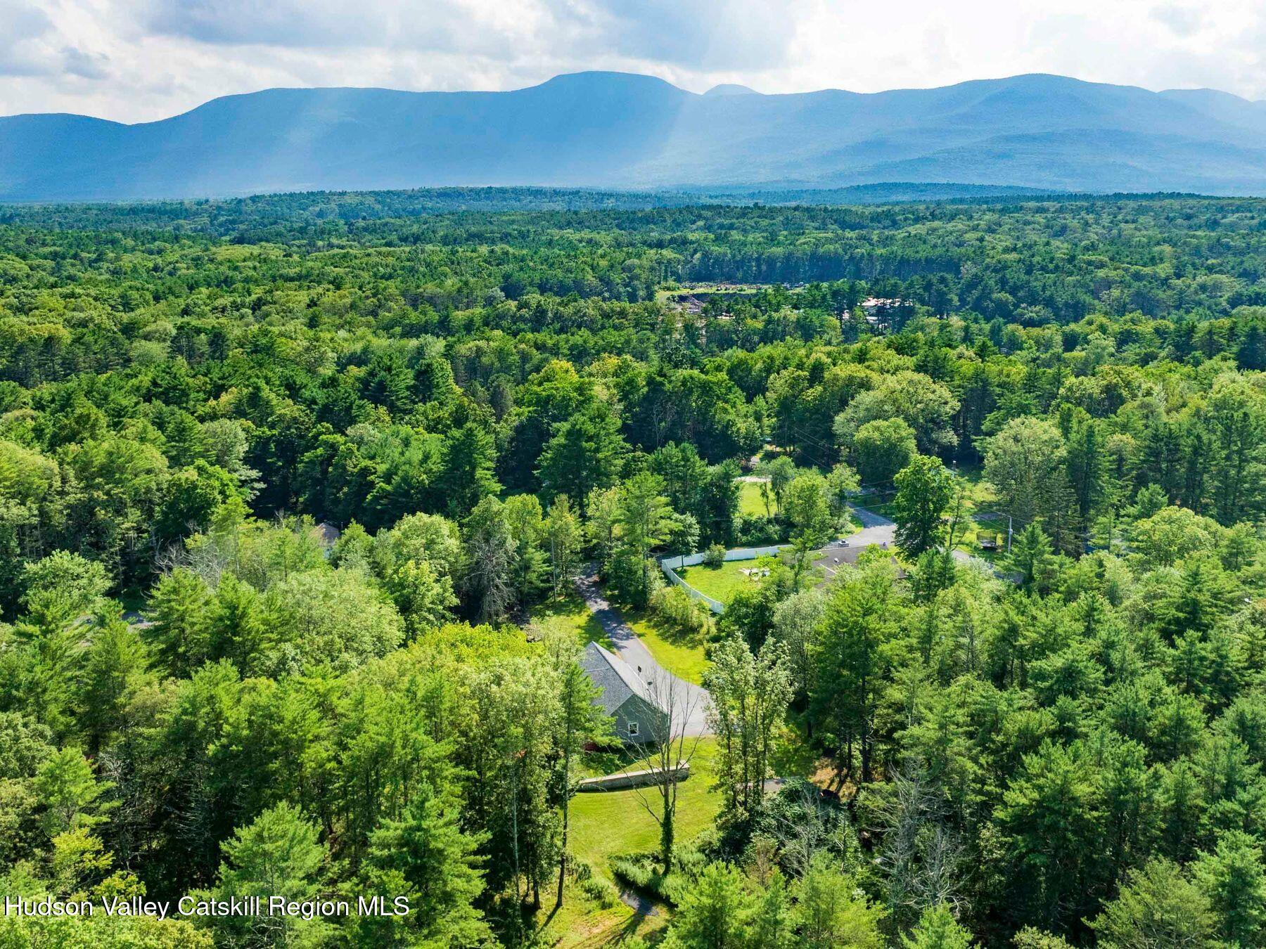 15 Pine Street Cairo, NY 12413 - Photo 5 of 46 photo_online_016