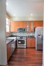 $1,950 | 4512 Freret Street, Unit 201, New Orleans, LA 70115