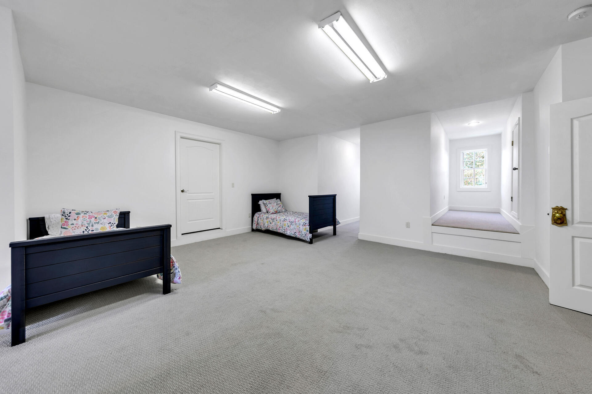 389 Driftwood Point Road Santa Rosa Beach, FL 32459 - Photo 47 of 79 a living room with furniture and window