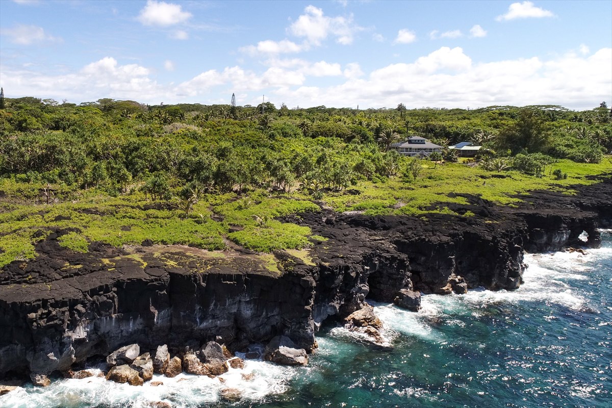 38 Government Beach Road Pahoa, HI 96778 - Photo 5 of 19 a view of a lake with a mountain