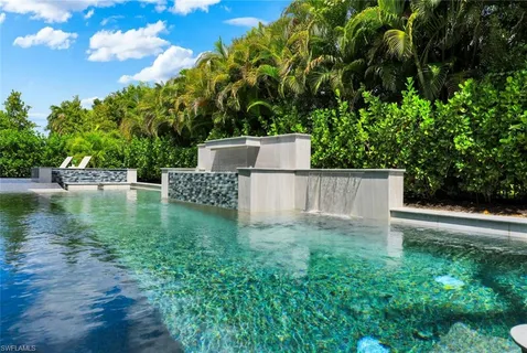 $7,075,000 | 767 Park Shore Drive, Naples, FL 34103