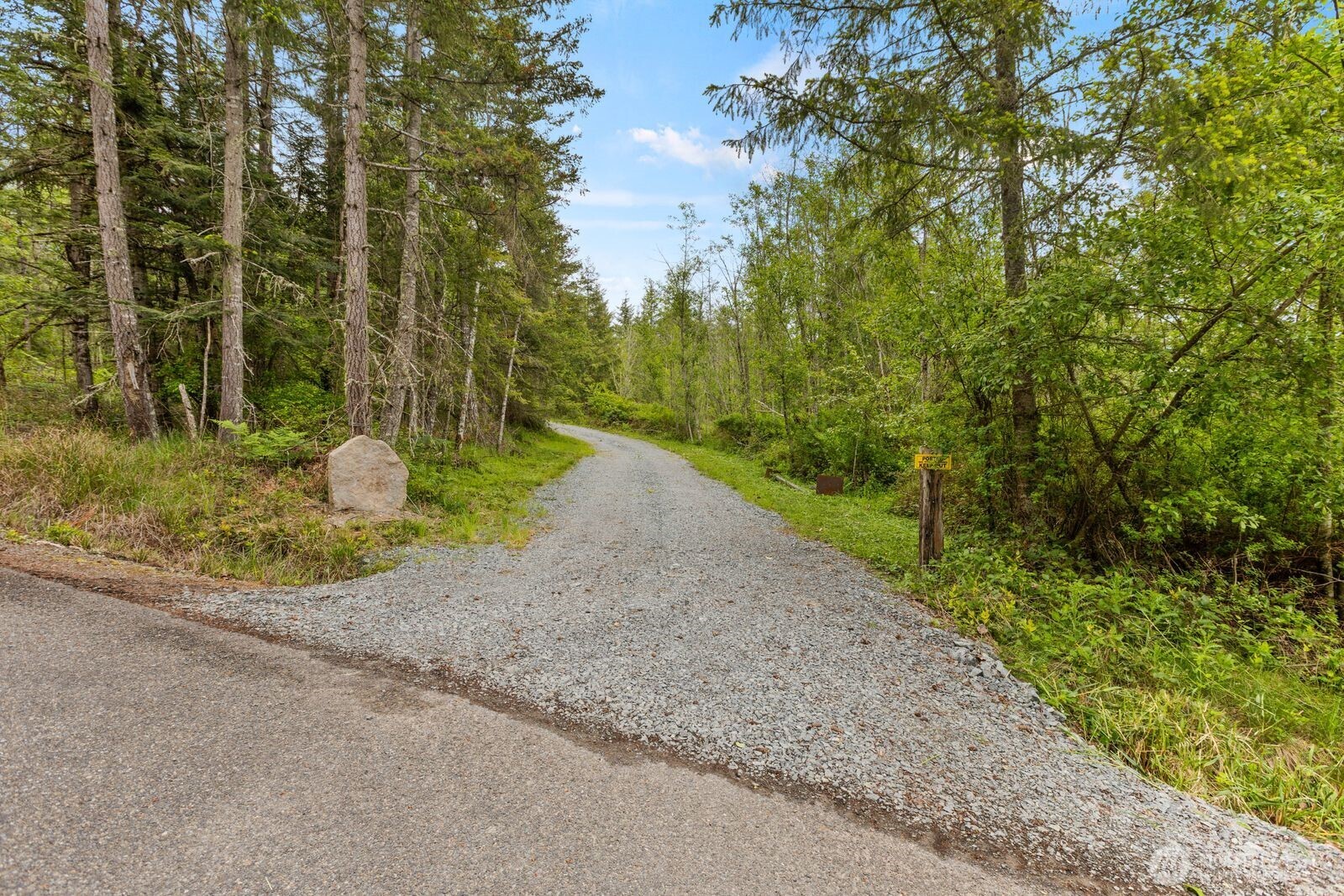 11014 Pilgrim Road East Eatonville, WA 98328 - Photo 8 of 16