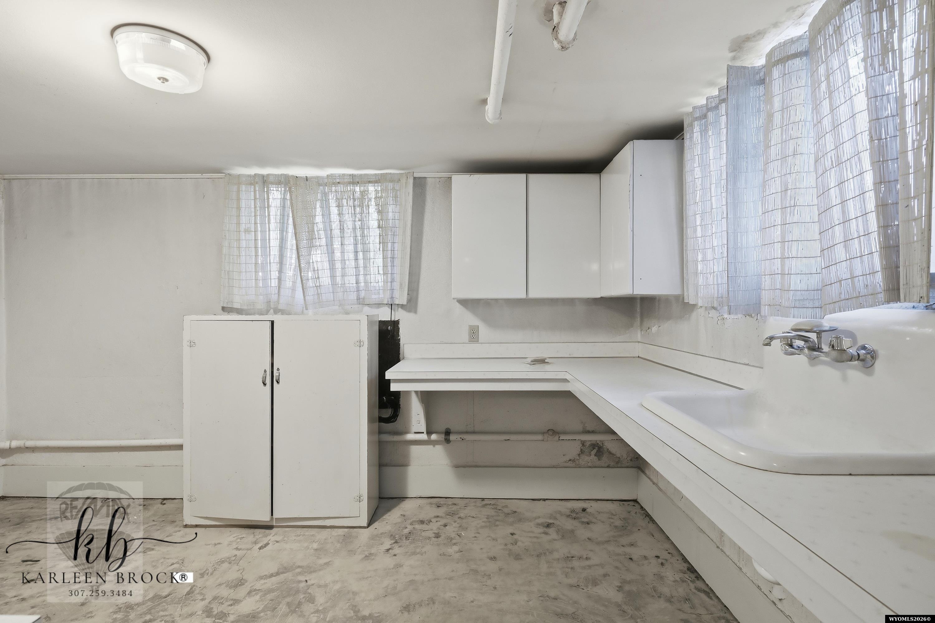 1016 South Center Street Casper, WY 82601 - Photo 25 of 34