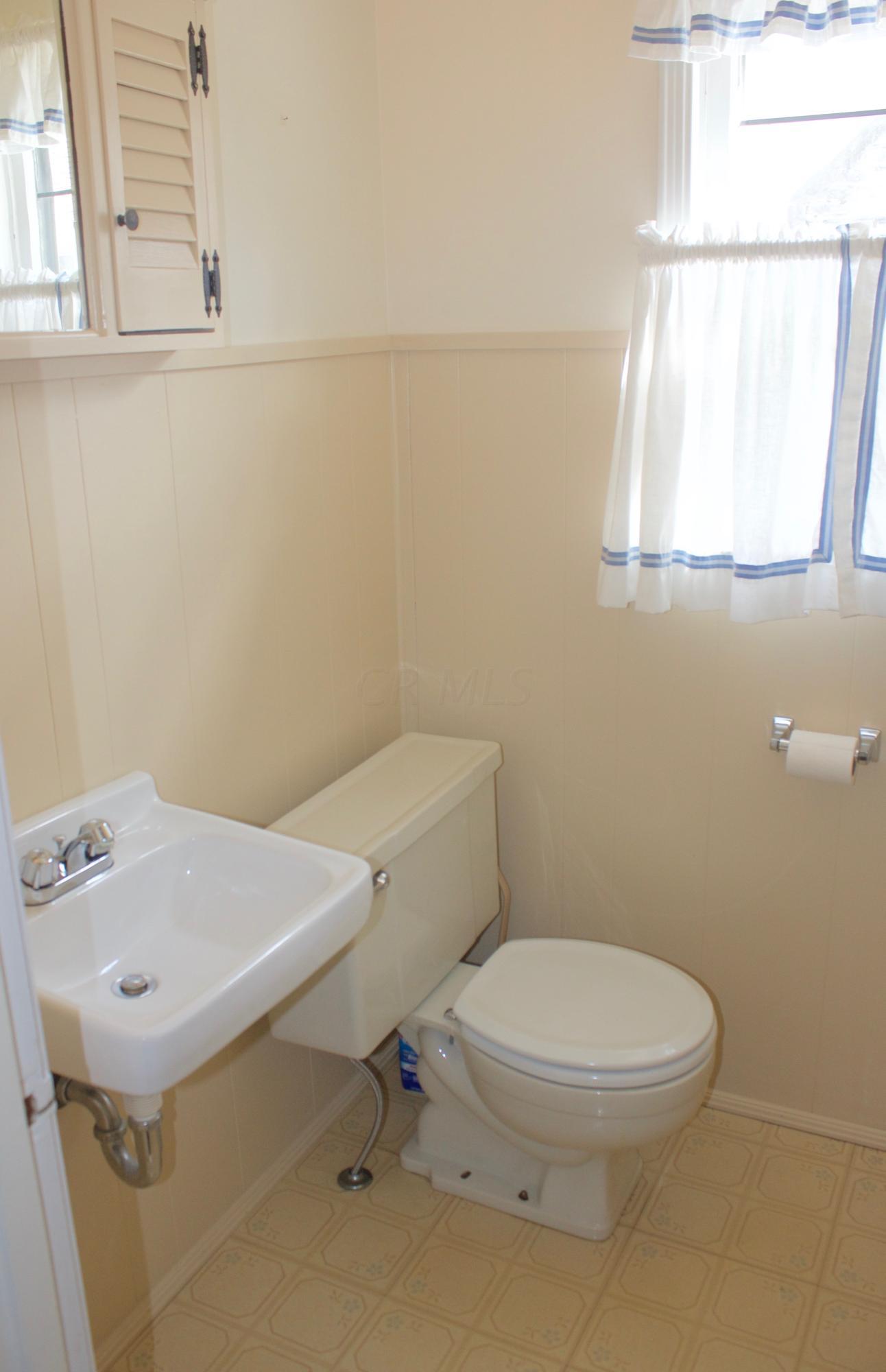 465 Fallis Road Columbus, OH 43214 - Photo 14 of 30 Gallery Image 14