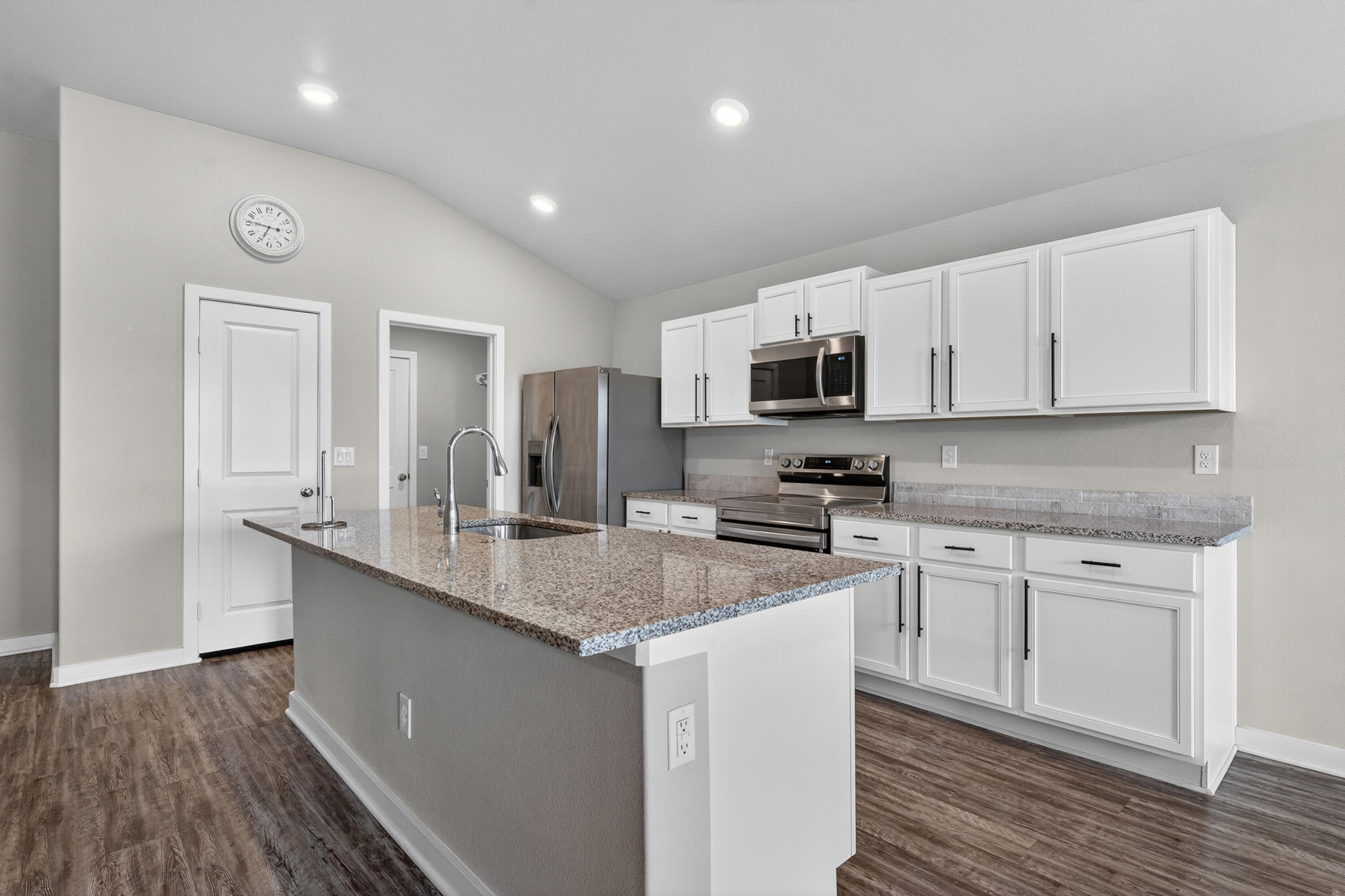 2002 137th Street Lubbock, TX 79423 - Photo 13 of 24 DSC04932