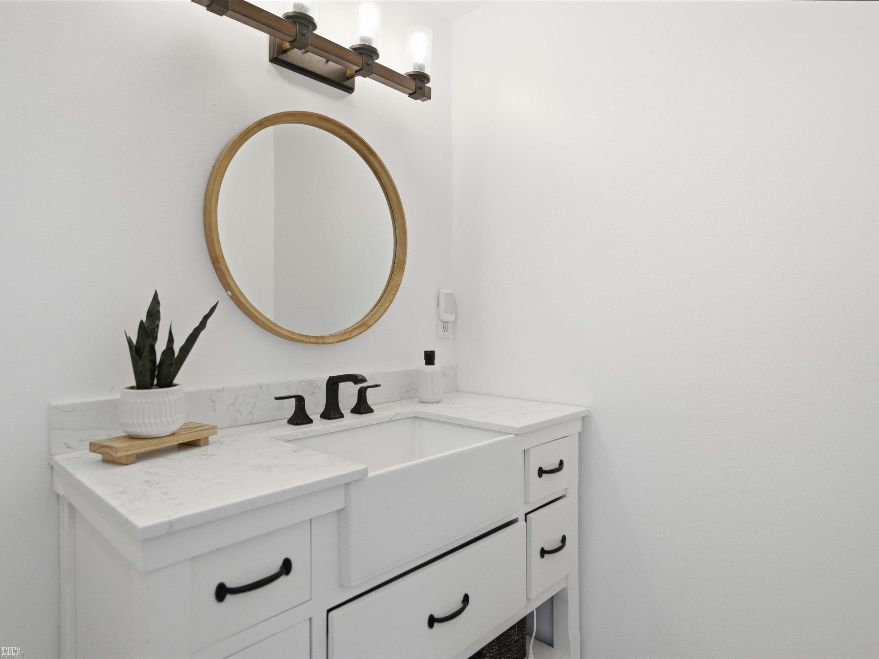 715 North Conklin Road Lake Orion, MI 48362 - Photo 23 of 54 Gallery Image 23